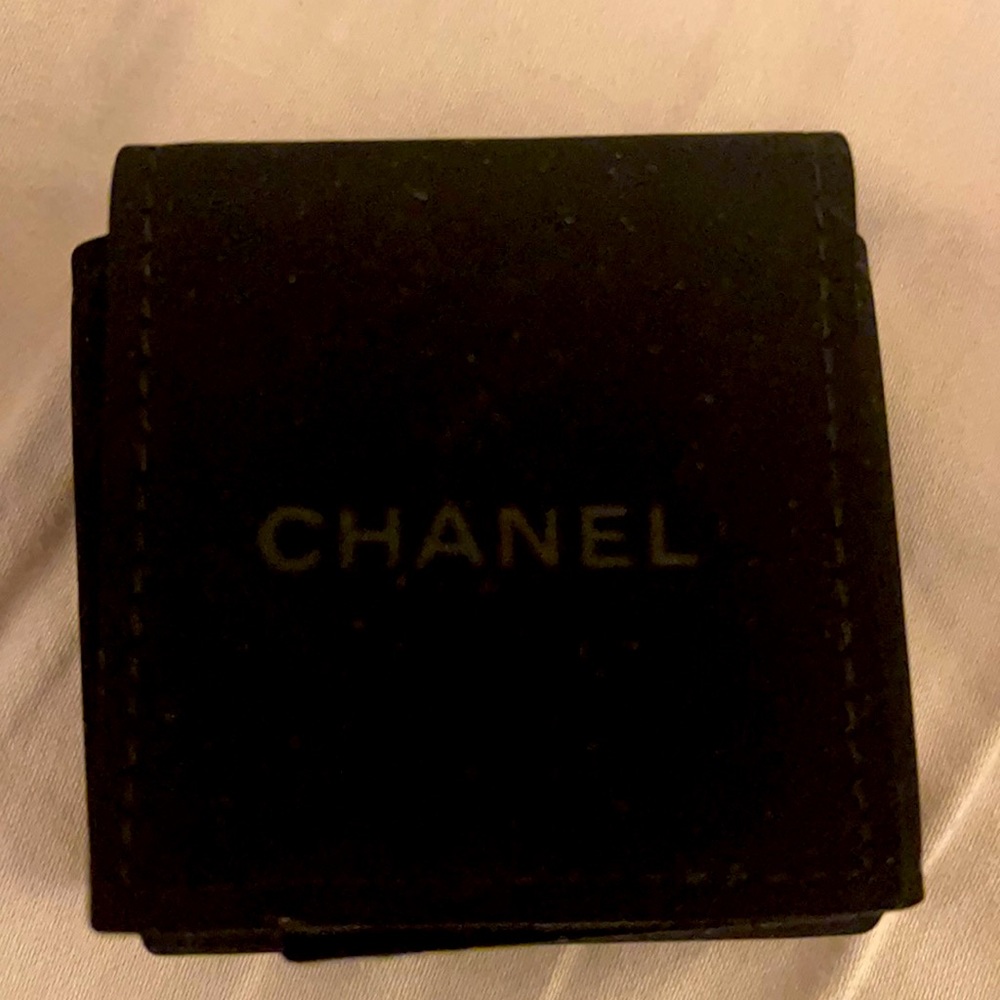 Beautiful Chanel crystal Earrings